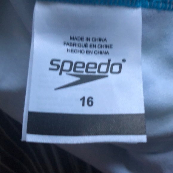 Speedo° bathing suit - Picture 3 of 3